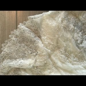 Vera Wang WHITE wedding dress